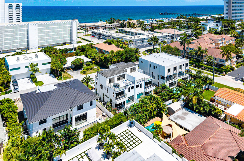 Aerial view of The Banyan Boca near the Atlantic Ocean